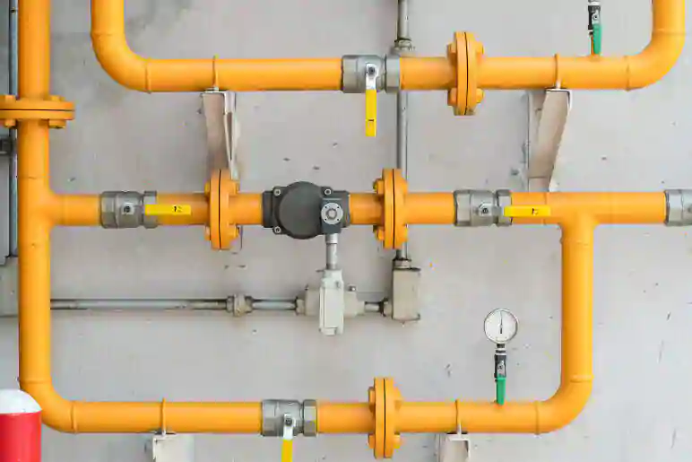 Commercial gas servicing